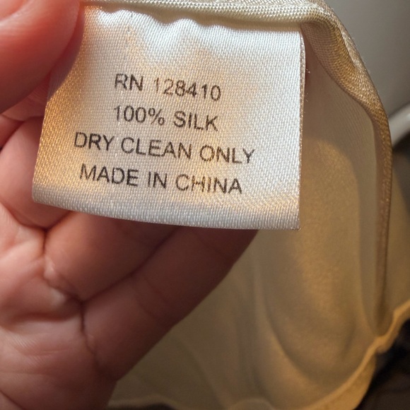 ANN MASHBURN Cream Silk Shirt - Picture 3 of 6